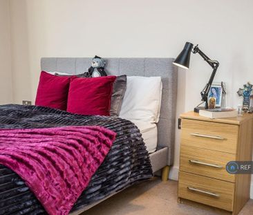 1 bedroom flat to rent - Photo 6