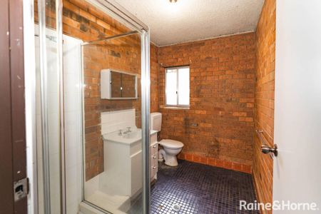 TIDY TWO BEDDER IN GREAT LOCATION - Photo 5