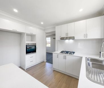 Conveniently Located, Stunning Family Home - Photo 2