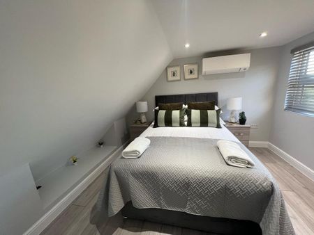 3 bedroom apartment to rent - Photo 4