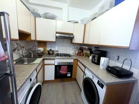 2 bedroom apartment to rent - Photo 5