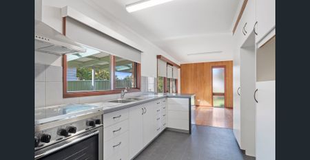 60 Somerville Street, Flora Hill, Vic 3550 - Photo 4