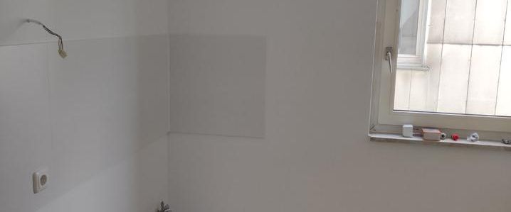 Hattersheim, 2 Zimmer-Wohnung, 56 qm mit Balkon, ab sofort. - Photo 1