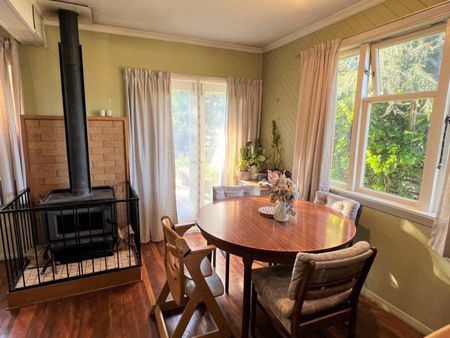 Charming 1958 Home - Photo 3