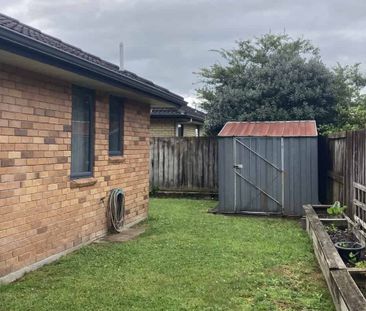 Modern 3-Bedroom Home + Office in Hamilton East – Newly Painted & M... - Photo 5