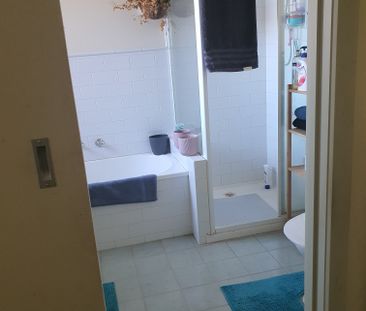 Taylors Lakes - Photo 4