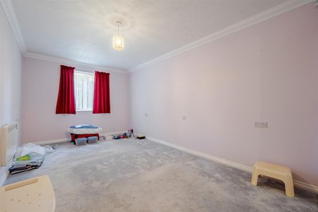 Catherine Lodge, Worthing - Photo 3