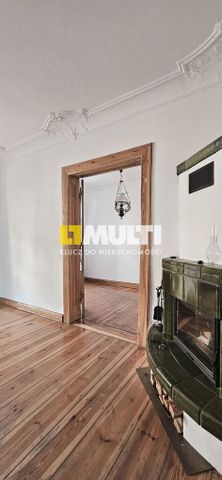 Wyjątkowe, oryginalne mieszkanie w kamienicy - Photo 2