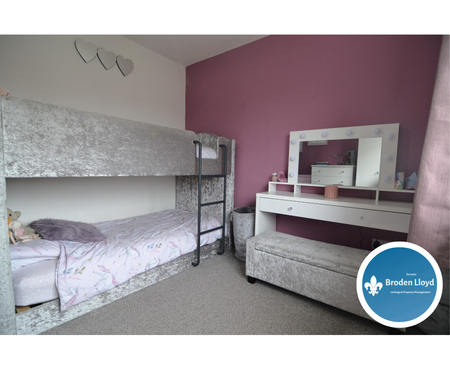 3 bedroom terraced house to rent - Photo 5