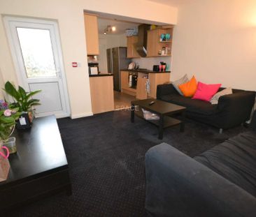 Price £3,750 pcm - Available Now - Furnished - Photo 2