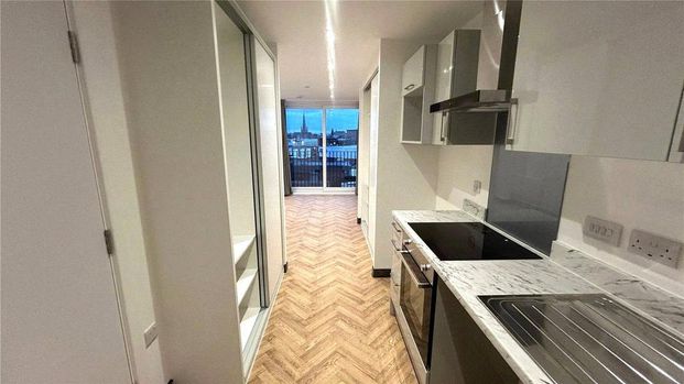 Studio to rent - Photo 1