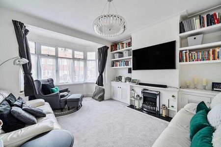 Nightingale Close, Chingford, E4 - Photo 4