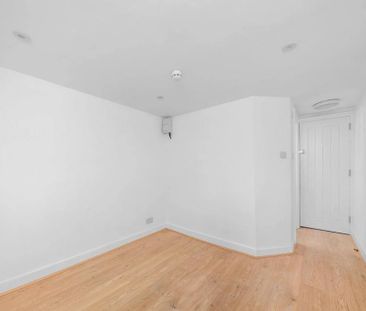 1 bedroom bedsit to rent - Photo 3