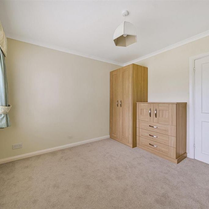 3 bedroom detached house to rent - Photo 1