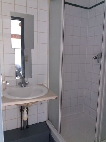 Location Appartement 1 pièce 24m² NANCY 54000 - Photo 2