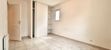 Location Appartement 3 pièces 64m² - Photo 2