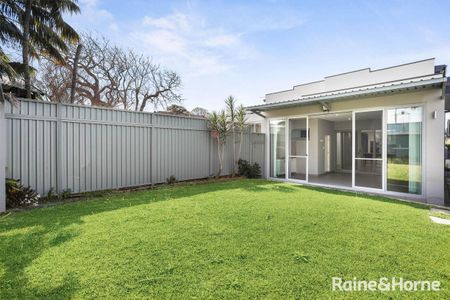 30a Glenfarne St, Bexley, NSW 2207 - Photo 2