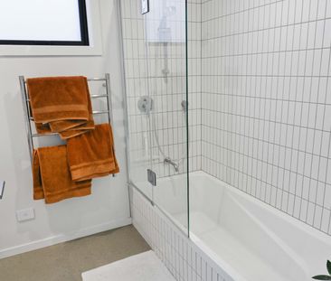 Petone Townhouse - Photo 1