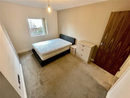 2 bedroom apartment to rent - Photo 5