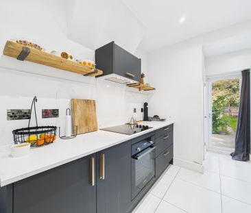 Westgate Road, London, SE25 - Photo 1