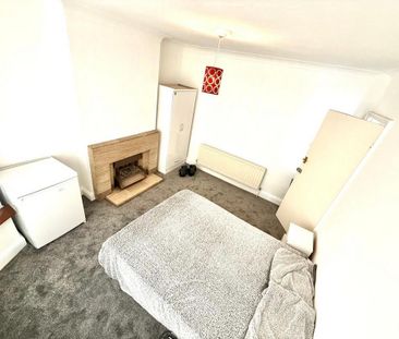 1 bedroom semi-detached house to rent - Photo 6