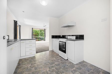 Welcome to Living in the Heart of Kallangur - Photo 3