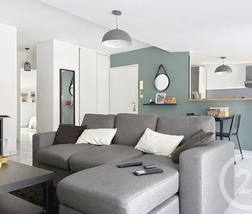 Location Appartement 3 pièces 80m² VILLEVEYRAC 34560 - Photo 2