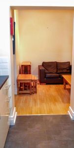 4 bedroom house to rent - Photo 3