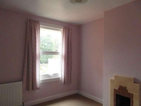 Manor Court Road, CV11 - Photo 3