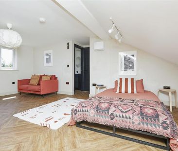 Studio to rent - Photo 4