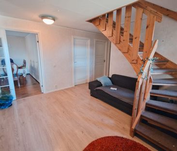 Barkarö Eriksbo, Västerås - Photo 2