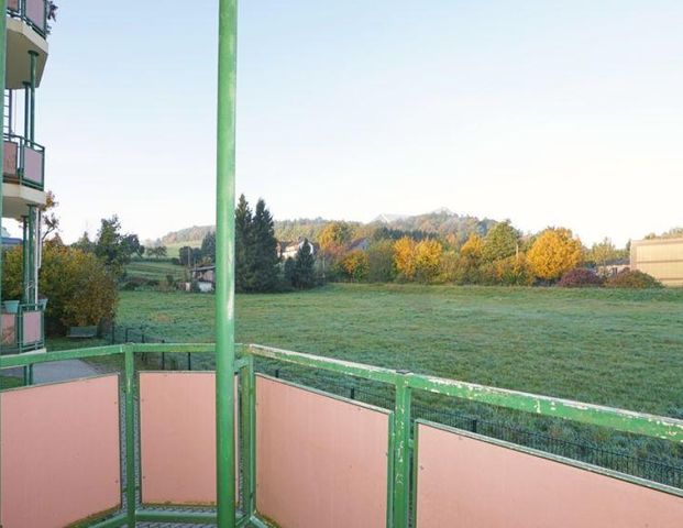 Gemütliche 2 Raum-Balkonwohnung mit Blick ins Grüne - Photo 1