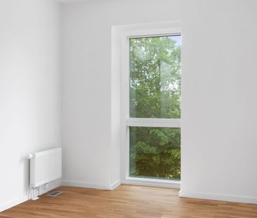 Lækker 2-værelses lejlighed med stor altan i et moderne byggeri - Photo 2