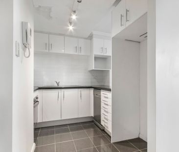 Split Level Loft Residence - Photo 5