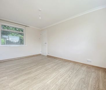 1 bed apartment to rent in Paddock Rise, Cwmbran, NP44 - Photo 2
