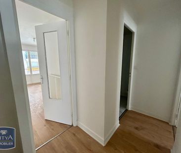 Location Appartement 2 pièces 41m² NICE 06200 - Photo 2