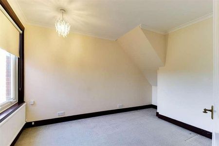 Alfold Road, Cranleigh, GU6 - Photo 4