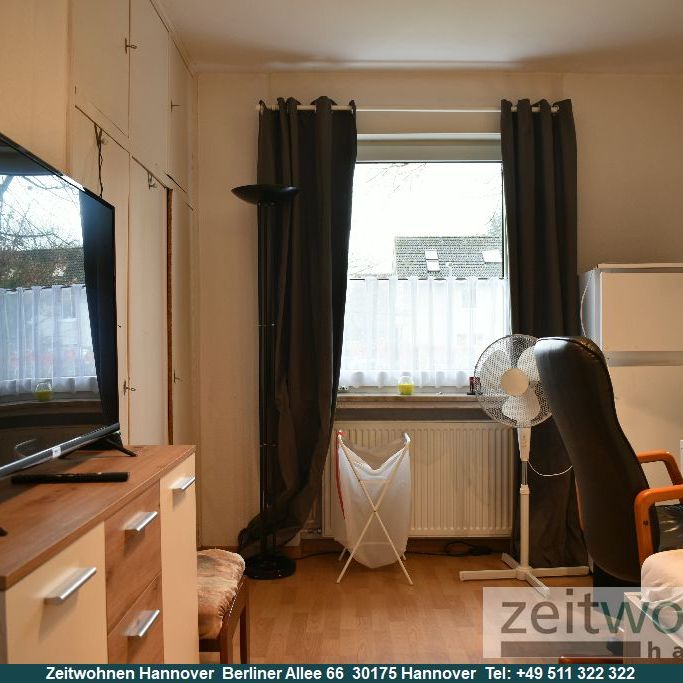 Südstadt, Schönes Zimmer in zentraler Lage - Photo 1