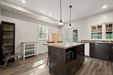 53 College Avenue West - Photo 2