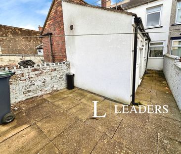 2 bedroom house to rent Buxton Street, ST1 - Photo 6