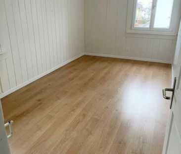 grosszügige 4 1/2 Zimmer-Wohnung in familienfreundlichem Wohnquartier - Photo 4