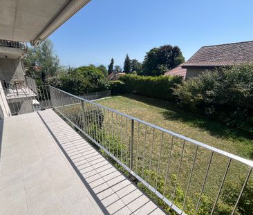 A louer 3 pièces à la Route de Bourg-de-Four 23 - Foto 1