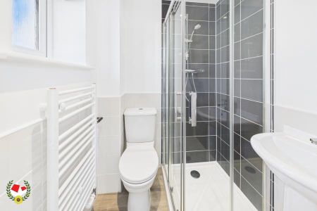 Chessel Drive, Patchway, Bristol - Photo 4