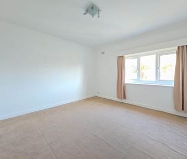 Warwick Road, Lytham St Annes - Photo 2