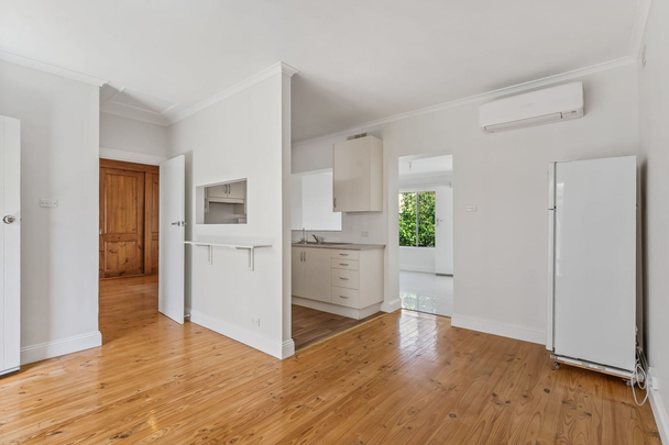 1/7 Oxley Street, Somerton Park SA 5044 - House For Rent | Domain - Photo 1