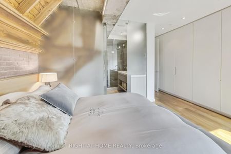 West 40 Lofts , #10 - Photo 2