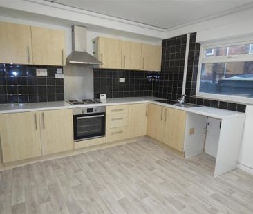 2 bedroom detached house to rent - Photo 6