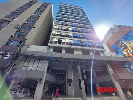 Apartamento 2 Quartos Centro 78m² - Foto 2