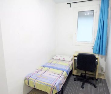 Single Bed in Room in a shared 4-bedroom apartment for rent in La M... - Photo 4