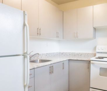 For Lease - 1061 Seneca Avenue Unit# 205, Mississauga, Ontario - Photo 4